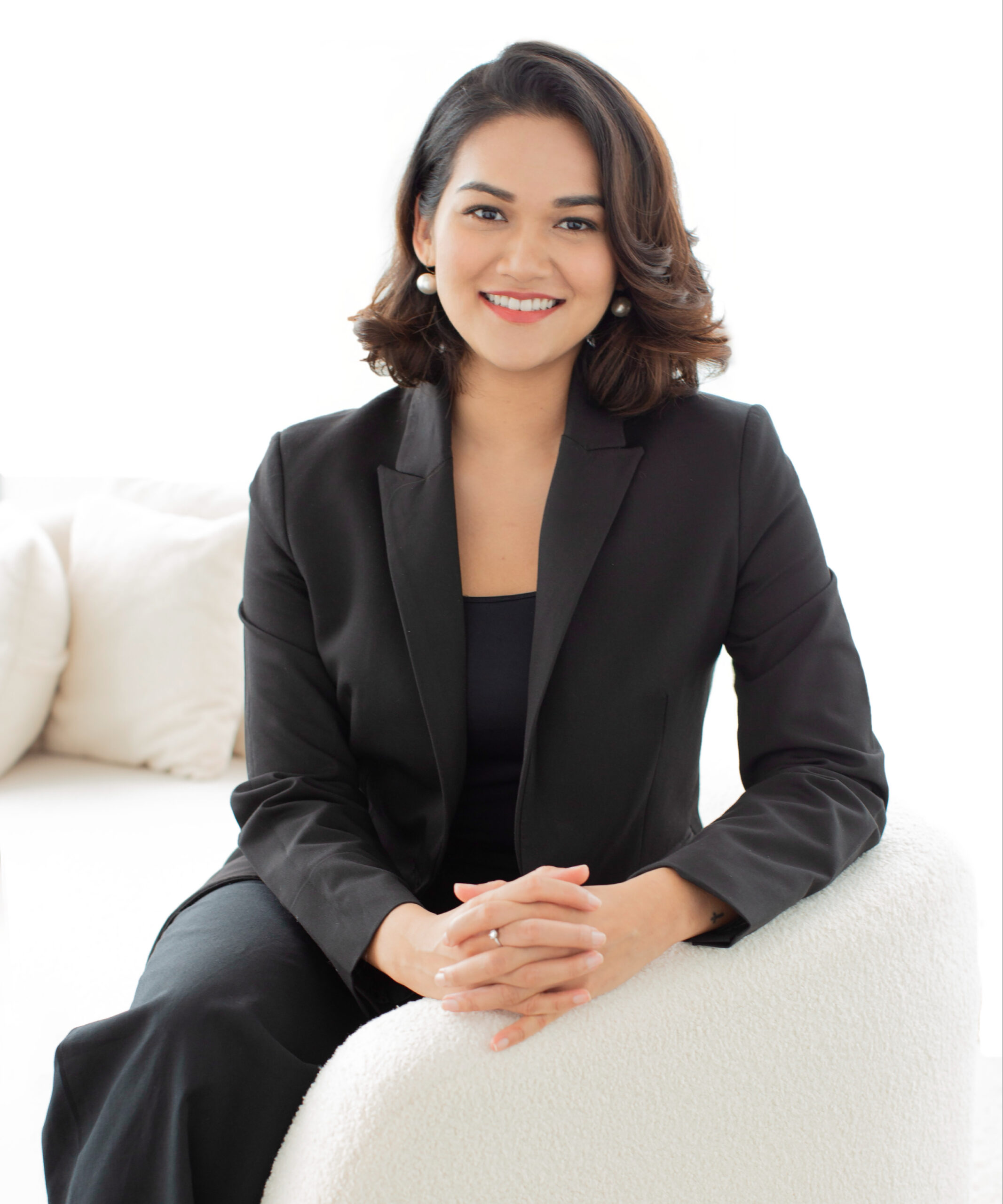 Our Divorce Lawyer - Hilary